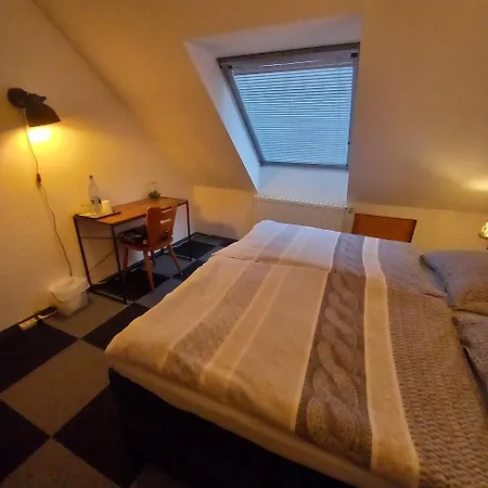 Zur Alten Metzgerei Alf Esterno foto